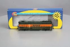Athearn 91523 HO Scale BNSF Heritage EMD GP60B Diesel Locomotive #328 LN/Box