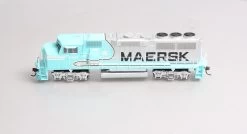 Athearn 88845 HO SF/Maersk RTR GP60M Diesel Locomotive #146 -Explore Athearn's Exquisite Train Models At athearnoutlet.com! 20190228 104308 C1 Trainz 4251606 00