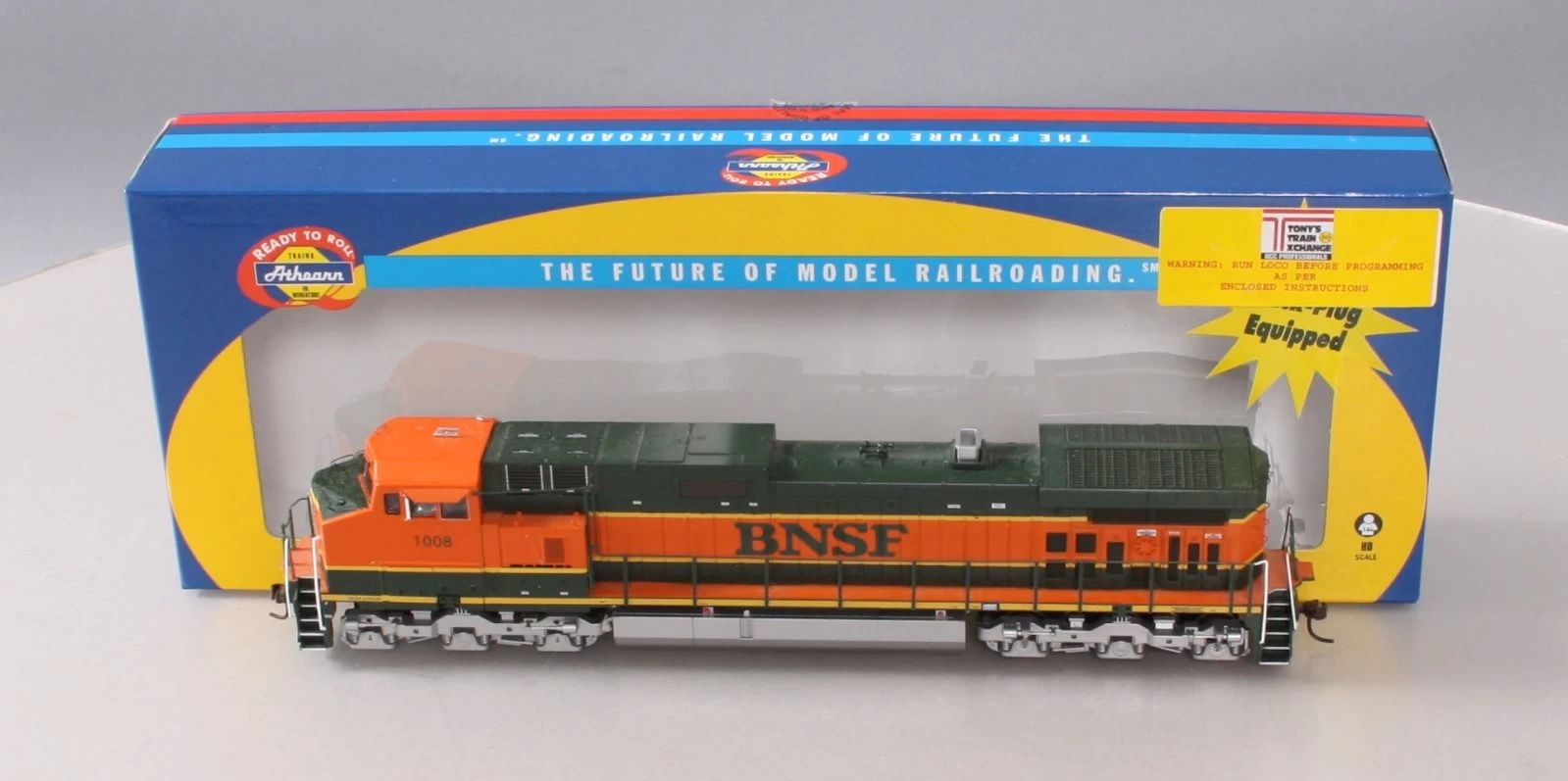 Athearn 77934 HO BNSF GE Dash 9-44CW Diesel Locomotive #1008 3 Athearn 77934 HO BNSF GE Dash 9-44CW Diesel Locomotive #1008