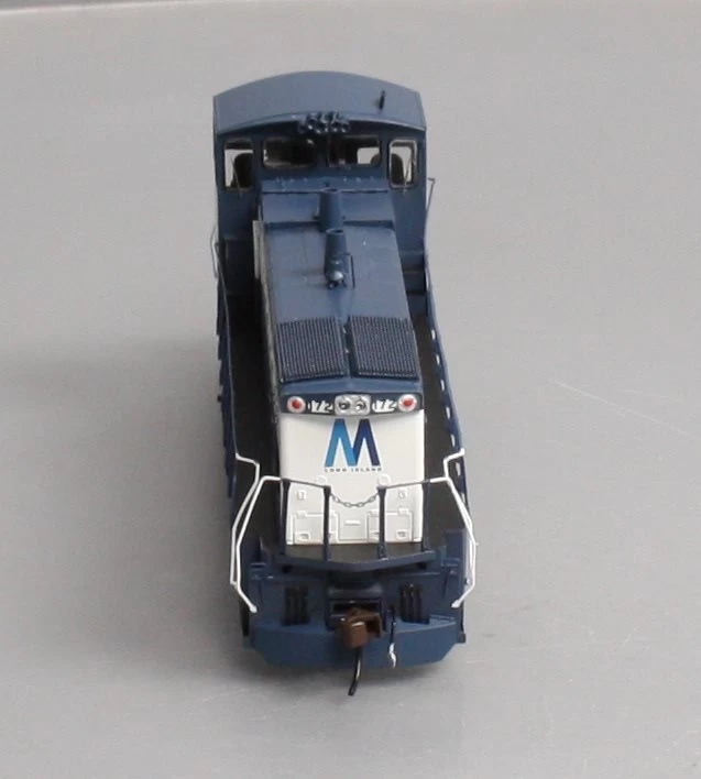 Athearn G66245 HO Long Island Railroad MP15AC Diesel Loco W/DCC & Sound #172 11 Athearn G66245 HO Long Island Railroad MP15AC Diesel Loco W/DCC & Sound #172 - Image 9