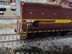 Athearn 88785 HO Scale EMD SD45T-2 DM&IR 410 With DCC - USED -Explore Athearn's Exquisite Train Models At athearnoutlet.com! 20230102 135504