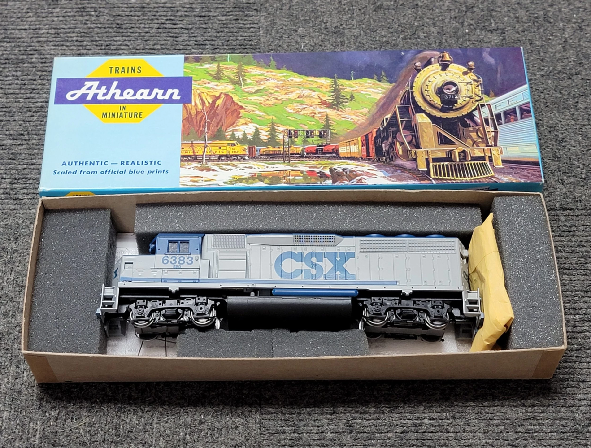 Athearn 4704 HO Scale EMD GP40-2 Diesel (BB Kit) Ex-SBD CSX 6383 - NOS 3 Athearn 4704 HO Scale EMD GP40-2 Diesel (BB Kit) Ex-SBD CSX 6383 - NOS