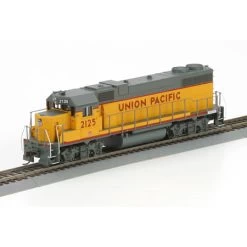 Athearn 78932 HO Scale EMD GP38-2 Union Pacific UP 2125 With DCC - USED